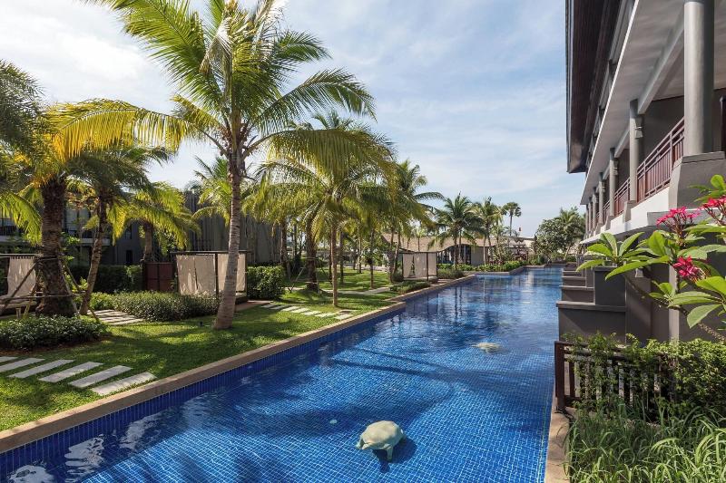 Phuket Marriott Resort and Spa, Nai Yang Beach - Havuz