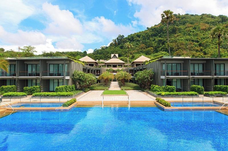 Phuket Marriott Resort and Spa, Nai Yang Beach - Havuz