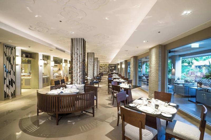 Phuket Marriott Resort and Spa, Nai Yang Beach - Restoran