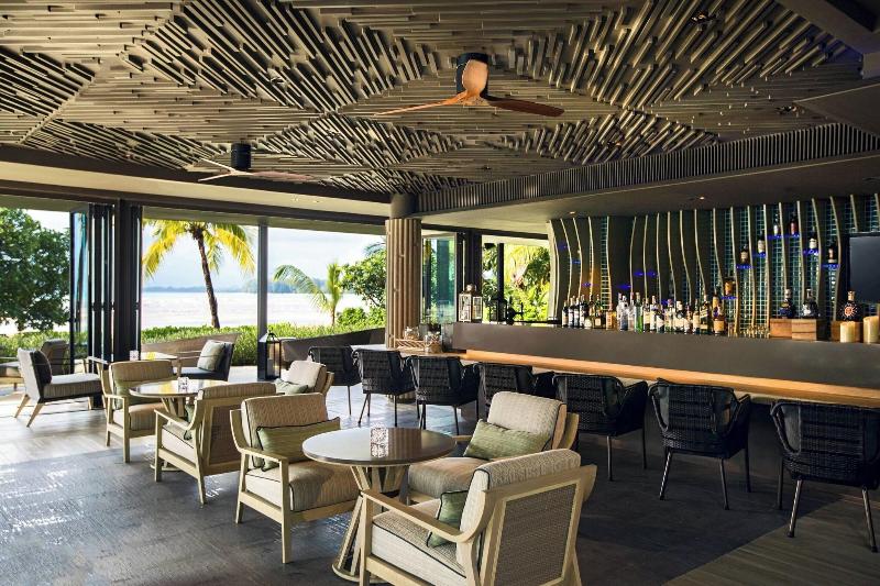 Phuket Marriott Resort and Spa, Nai Yang Beach - Restoran