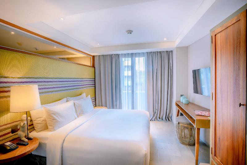 Liberta Suites Seminyak - Oda