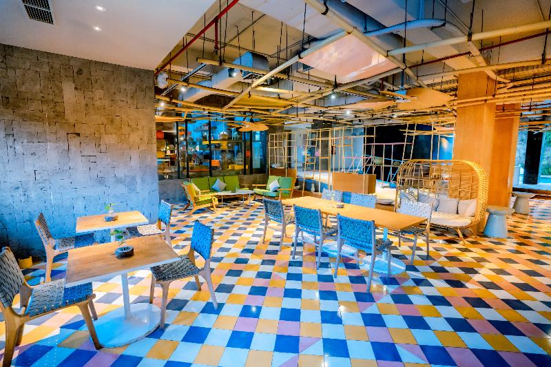 Liberta Suites Seminyak - Restoran