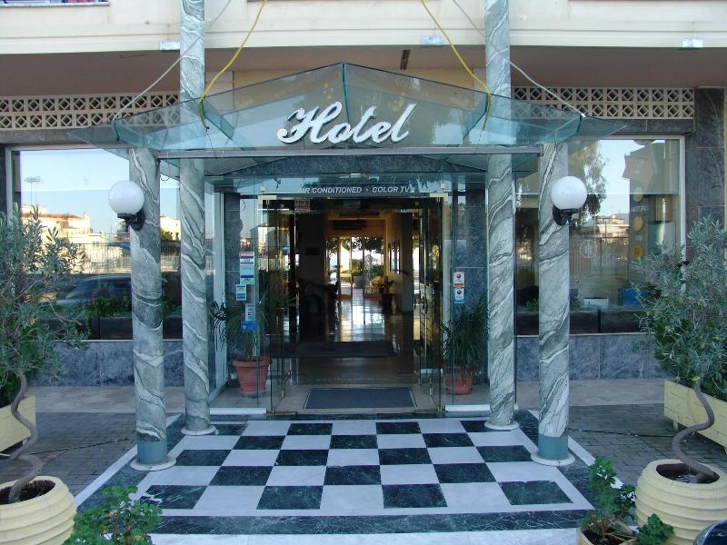 Ignatia Hotel - Genel