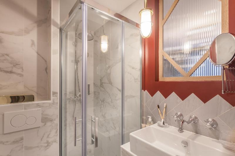 Handsome Hotel by Elegancia - Oda