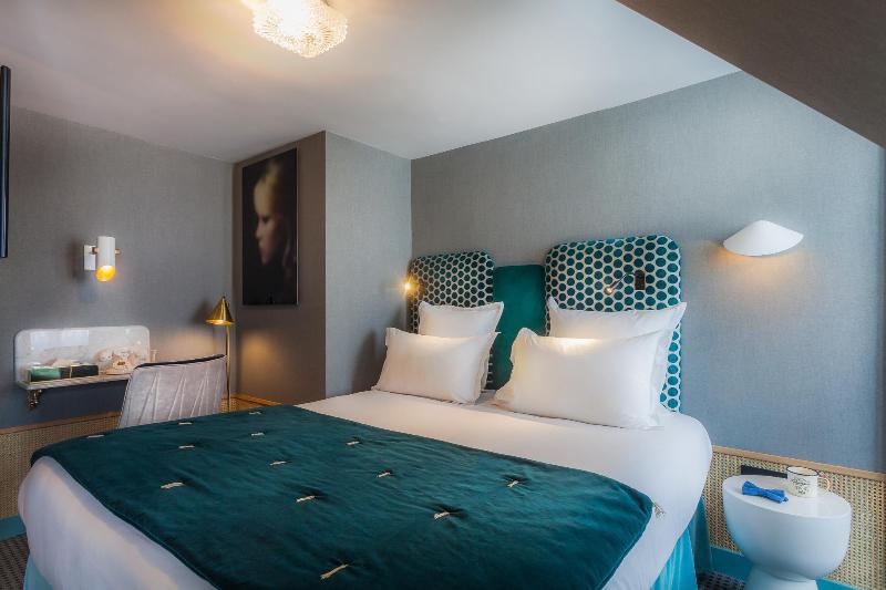 Handsome Hotel by Elegancia - Oda
