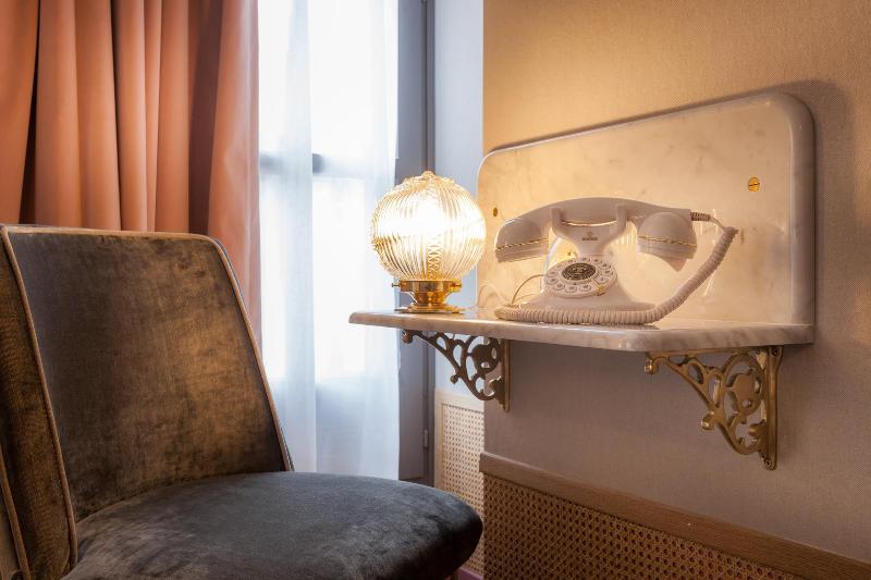 Handsome Hotel by Elegancia - Oda
