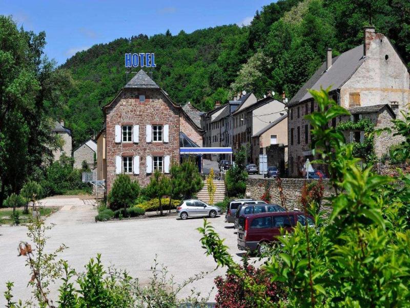 Hôtel Restaurant Les 2 Rives-Logis - Genel