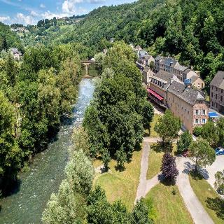 Hôtel Restaurant Les 2 Rives-Logis fotoÄŸrafÄ±