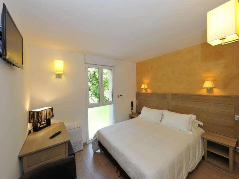 Hôtel Restaurant Les 2 Rives-Logis - Oda