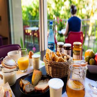 Hôtel Restaurant Les 2 Rives-Logis fotoÄŸrafÄ±