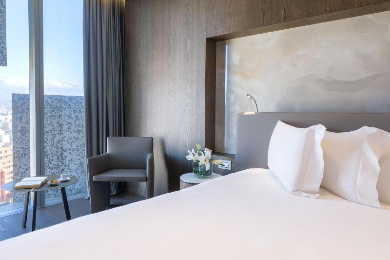 Maritim Hotel Plaza Tirana - Oda