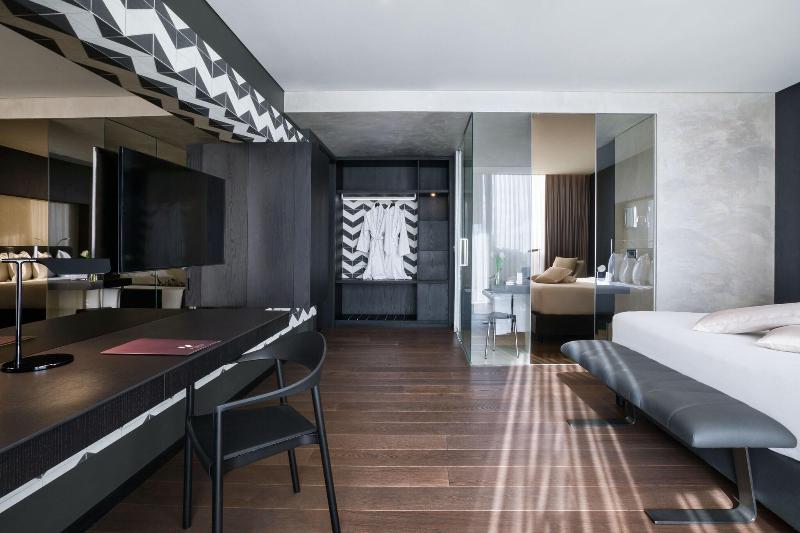 Maritim Hotel Plaza Tirana - Oda