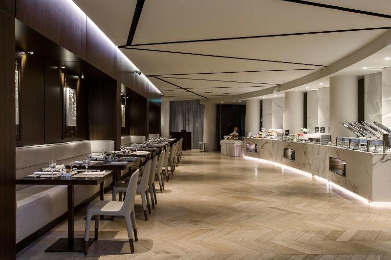 Maritim Hotel Plaza Tirana - Restoran