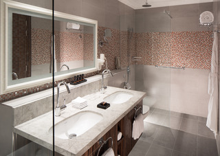 Naumi Hotel Dubai formely dusitD2 Kenz fotoÄŸrafÄ±