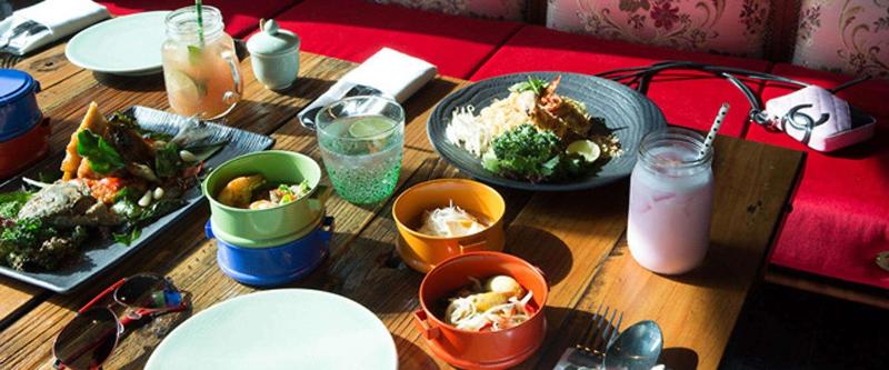 Naumi Hotel Dubai formely dusitD2 Kenz - Restoran