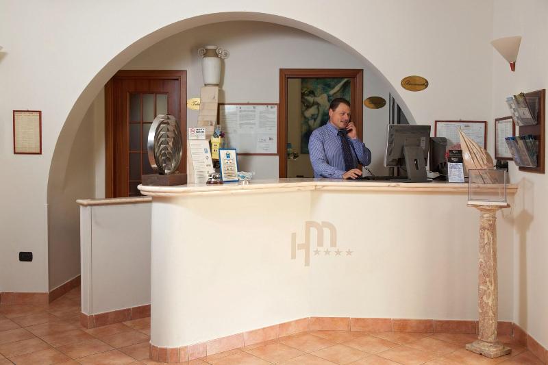 Mediterraneo MHM - Lobi