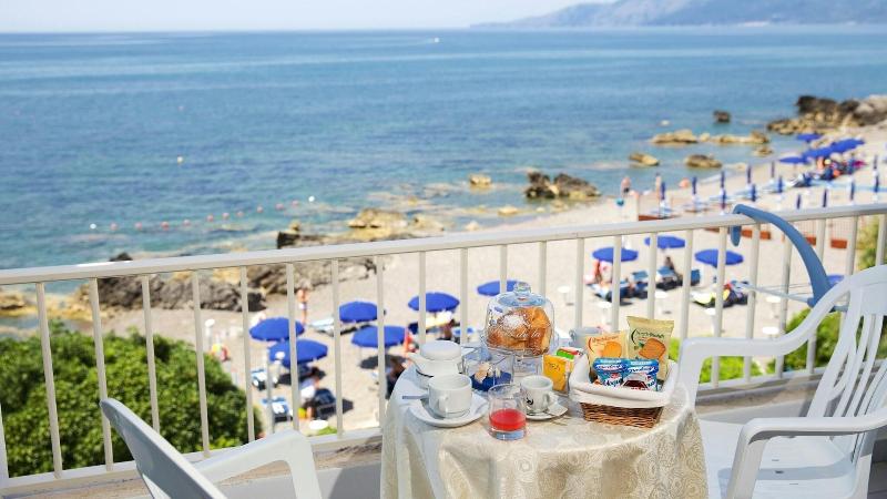 Mediterraneo MHM - Teras
