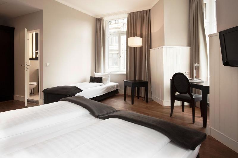 Victoria Hotel Frankfurt - Oda