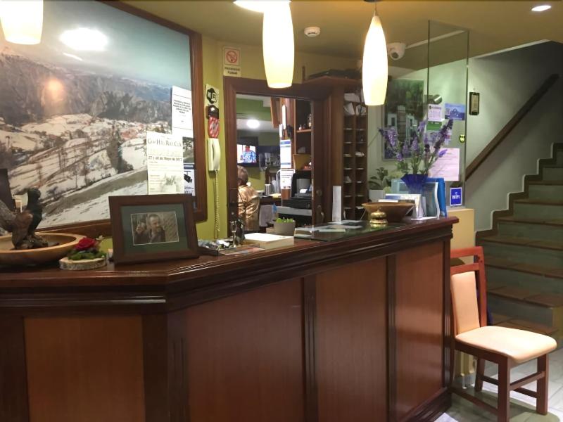 Gran Hotel Rural Cela - Lobi