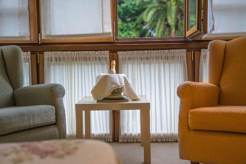 Gran Hotel Rural Cela - Oda
