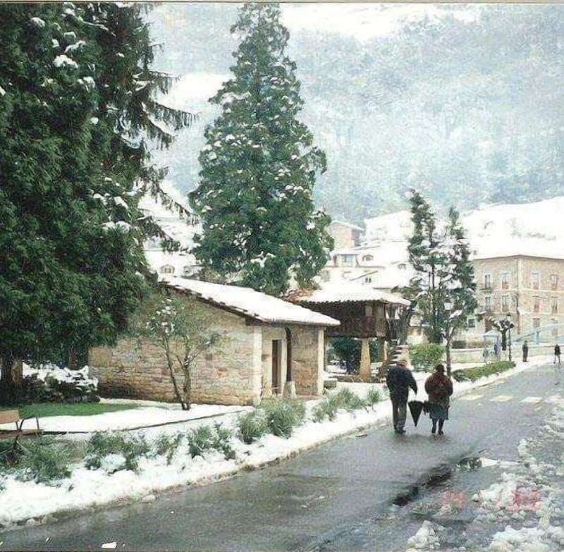 Gran Hotel Rural Cela - Teras