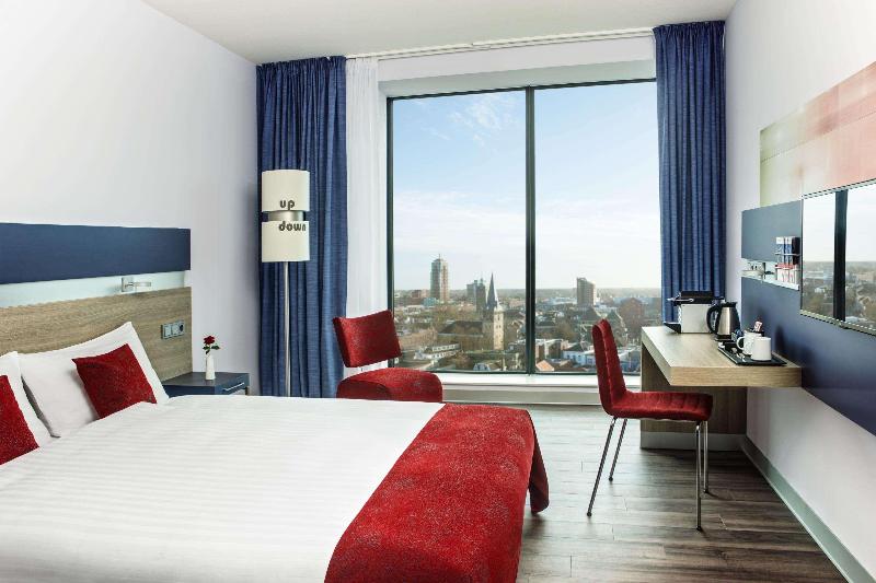 IntercityHotel Enschede - Oda