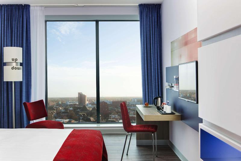IntercityHotel Enschede - Oda