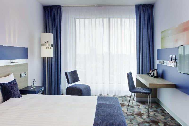 IntercityHotel Enschede - Oda