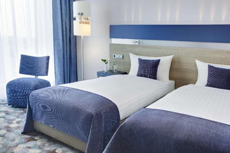 IntercityHotel Enschede - Oda