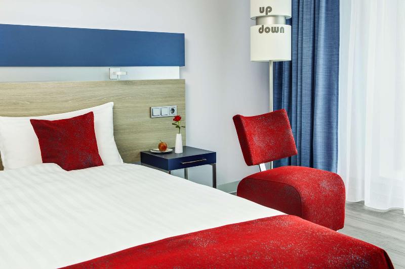 IntercityHotel Enschede - Oda