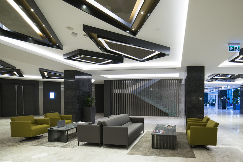 Wish More Hotel - Lobi