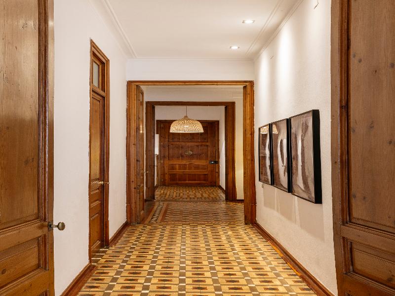 Val Barcelona Apartment - Lobi