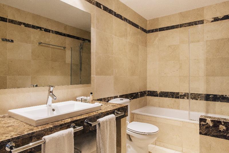 Val Barcelona Apartment - Oda