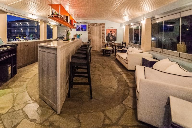 Sintrivanis Resort Beach - Bar