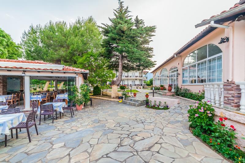Sintrivanis Resort Beach - Genel