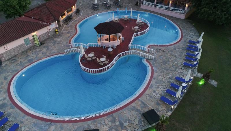 Sintrivanis Resort Beach - Havuz