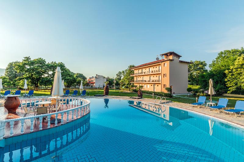 Sintrivanis Resort Beach - Havuz
