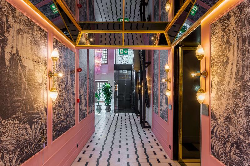 The Wings Hotels Collection - Lobi
