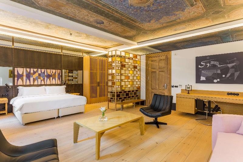 The Wings Hotels Collection - Oda