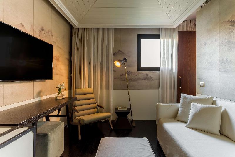 The Wings Hotels Collection - Oda