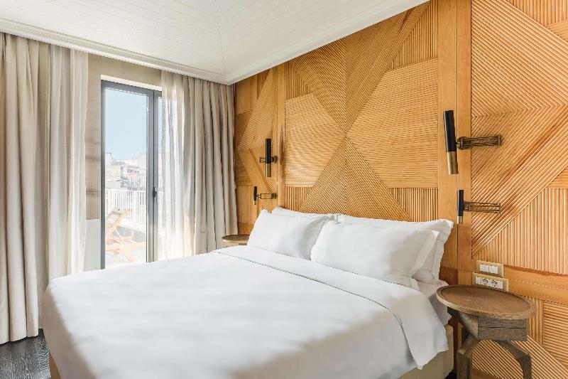 The Wings Hotels Collection - Oda
