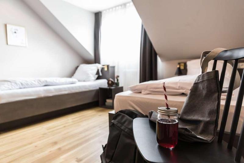 Bold Hotel Frankfurt Messe - Oda