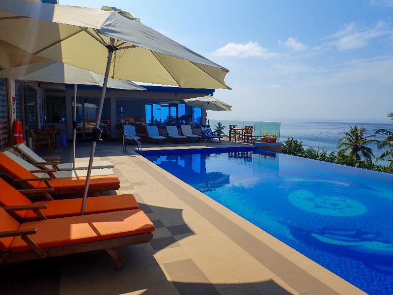 Season Paradise - Havuz