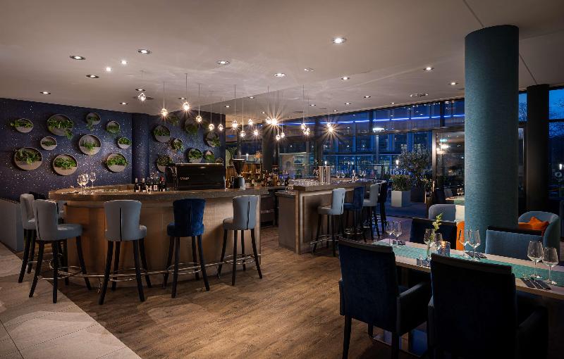 elaya hotel kleve, Trademark Collection by Wyndham - Bar