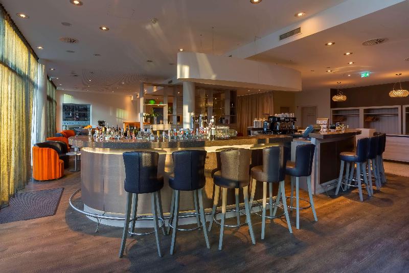 elaya hotel kleve, Trademark Collection by Wyndham - Bar