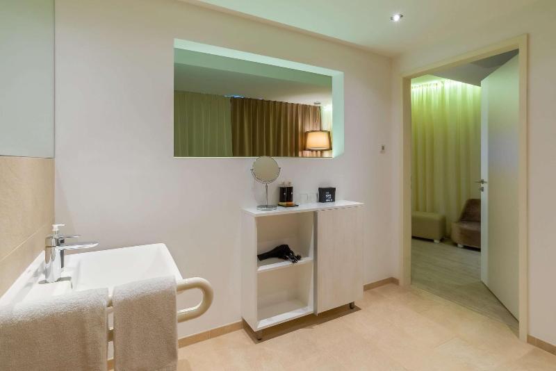 elaya hotel kleve, Trademark Collection by Wyndham - Oda