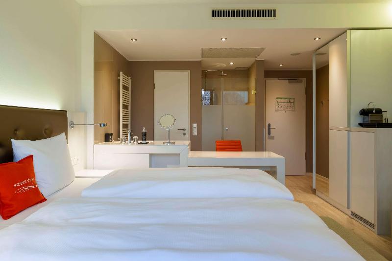 elaya hotel kleve, Trademark Collection by Wyndham - Oda