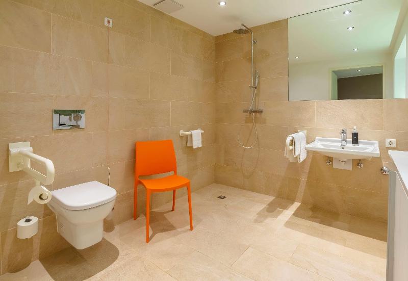 elaya hotel kleve, Trademark Collection by Wyndham - Oda