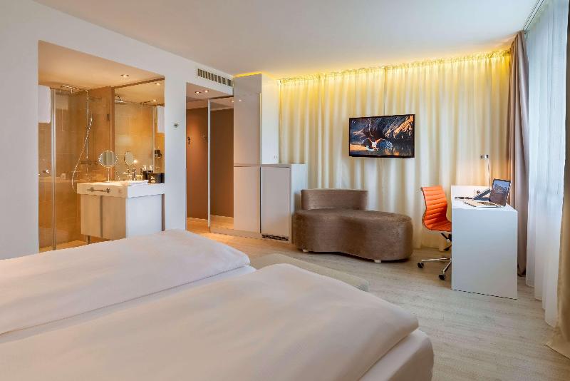 elaya hotel kleve, Trademark Collection by Wyndham - Oda