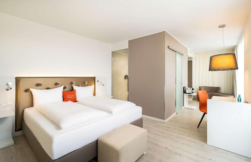 elaya hotel kleve, Trademark Collection by Wyndham - Oda
